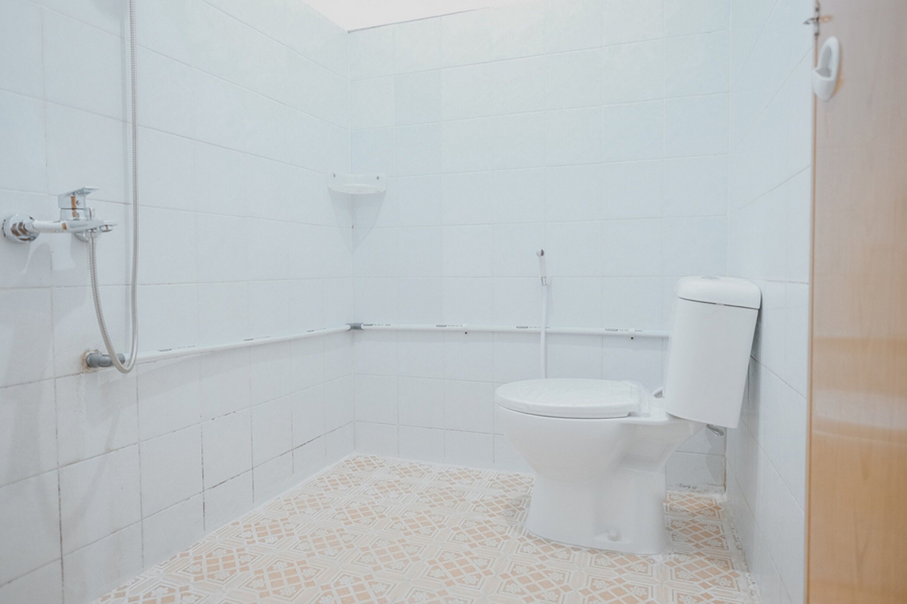 Reddoorz Syariah Near Mall Boemi Kedaton Lampung