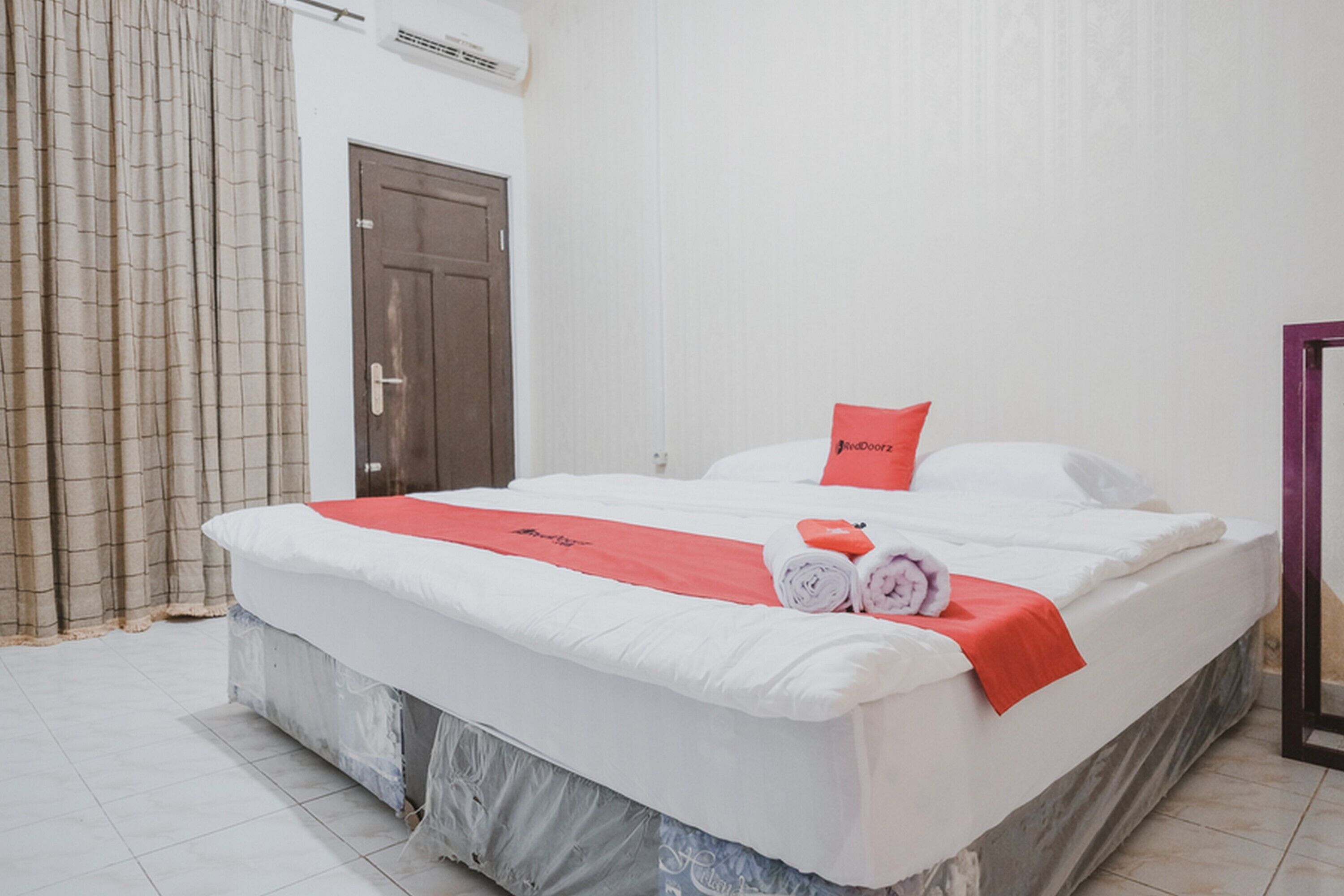 Reddoorz Syariah Near Mall Boemi Kedaton Lampung