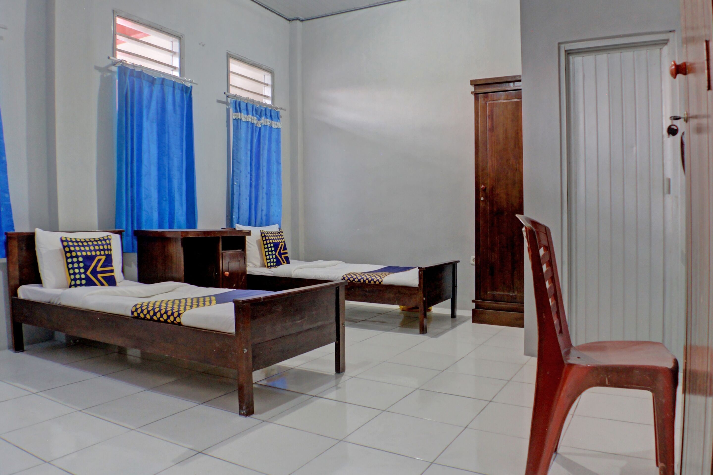 Spot On 92834 Wisma Dira Tiara Syariah