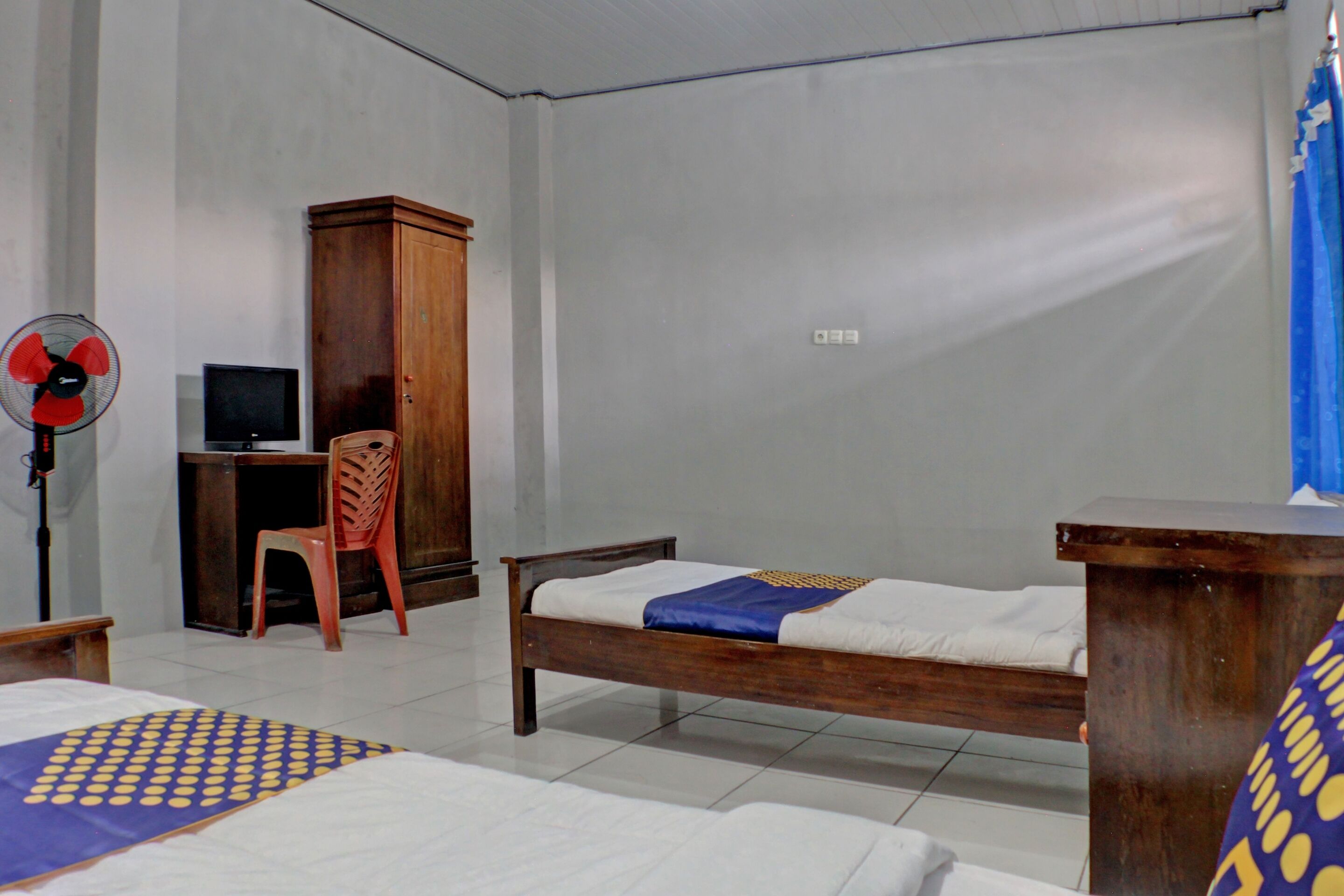 Spot On 92834 Wisma Dira Tiara Syariah