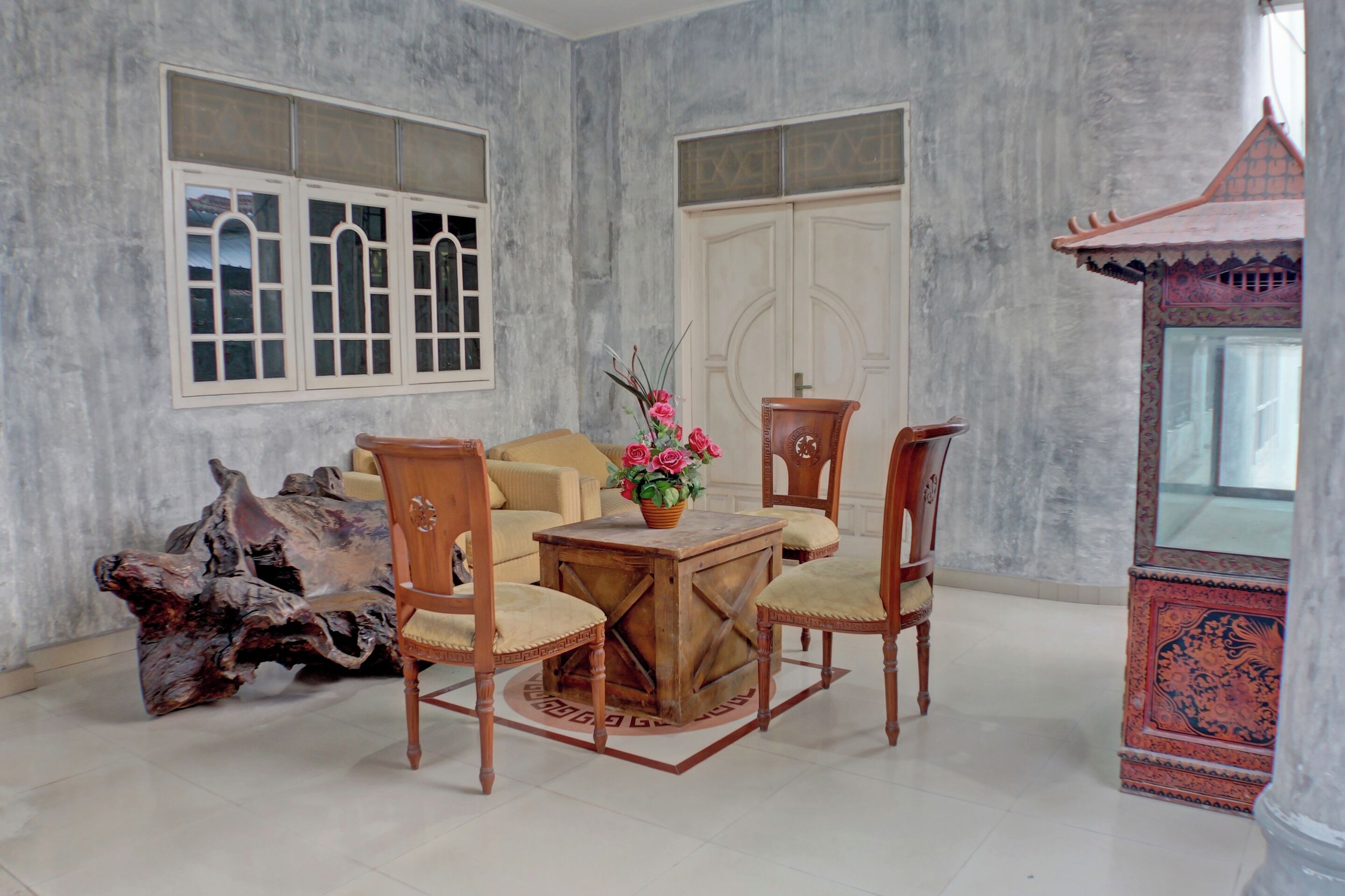 Spot On 92834 Wisma Dira Tiara Syariah