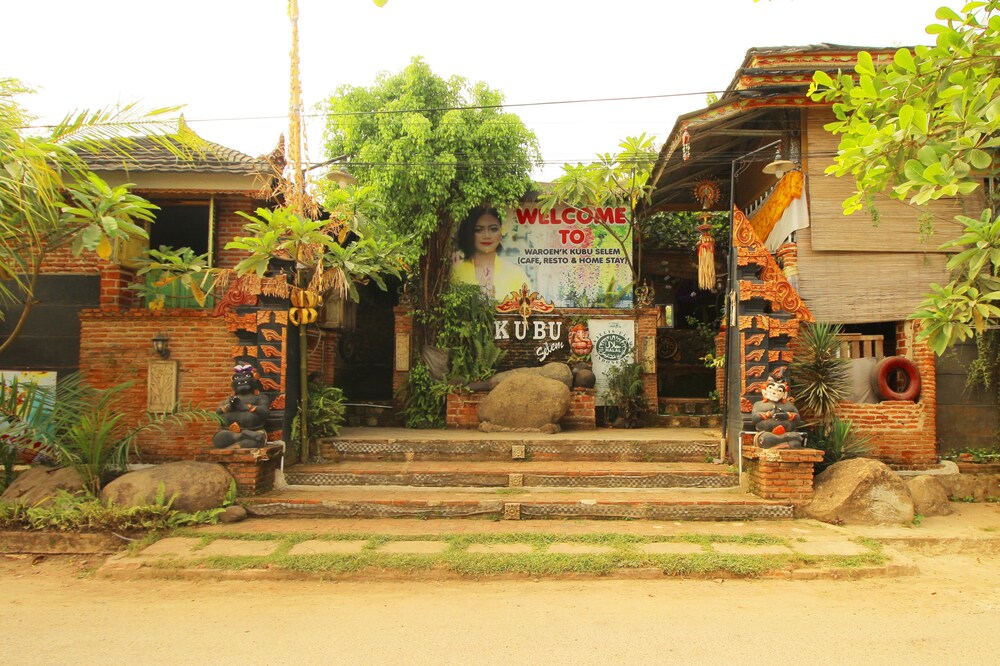 RedDoorz @ Kubu Selem Lampung