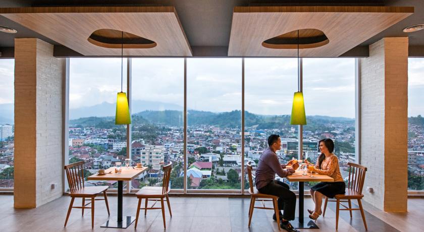 Whiz Prime Hotel Ahmad Yani Lampung