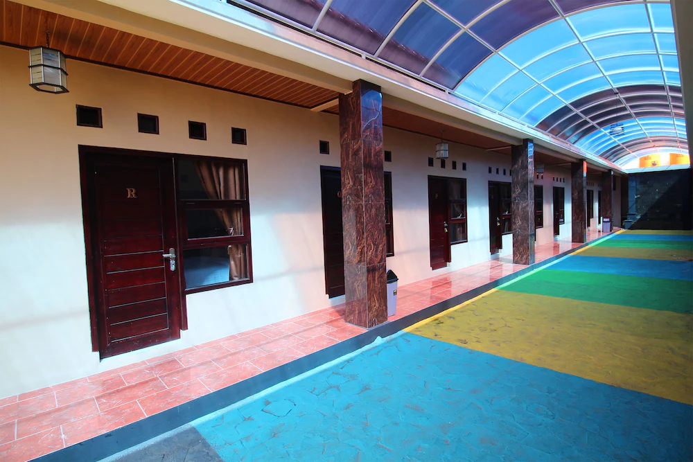 Wisma Fahza by OYO Rooms
