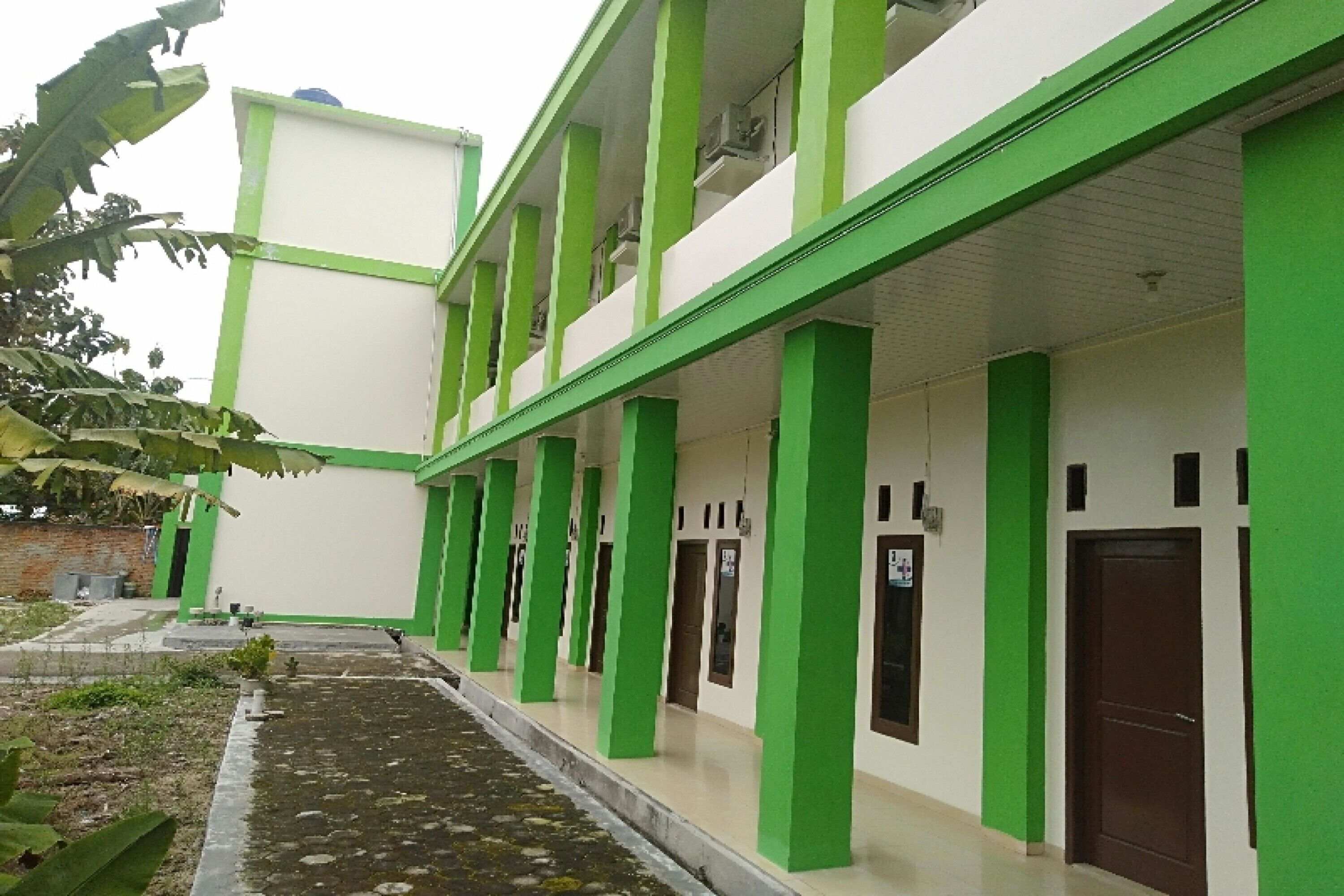 Wisma Hana Hani by OYO