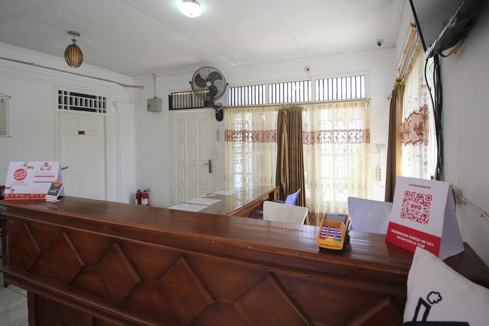 Wisma Zahra by OYO Rooms