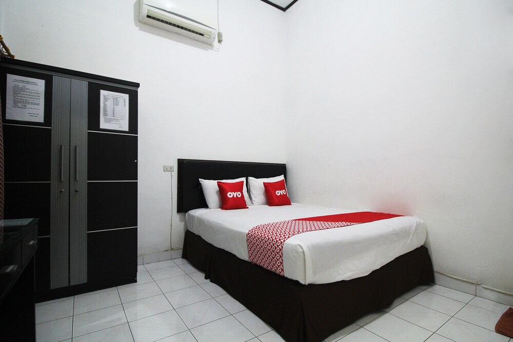 Wisma Zahra by OYO Rooms