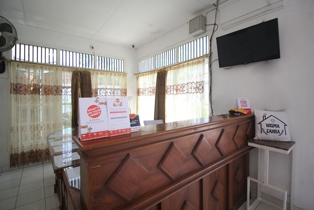 Wisma Zahra by OYO Rooms