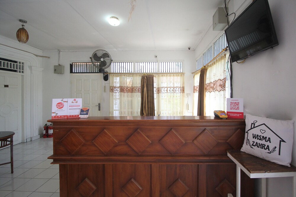 Wisma Zahra by OYO Rooms