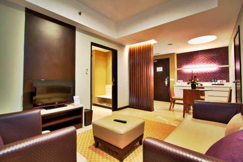 Soll Marina Hotel & Conference Center Bangka