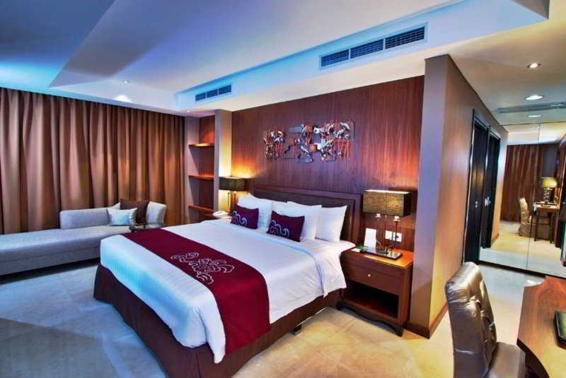 Soll Marina Hotel & Conference Center Bangka