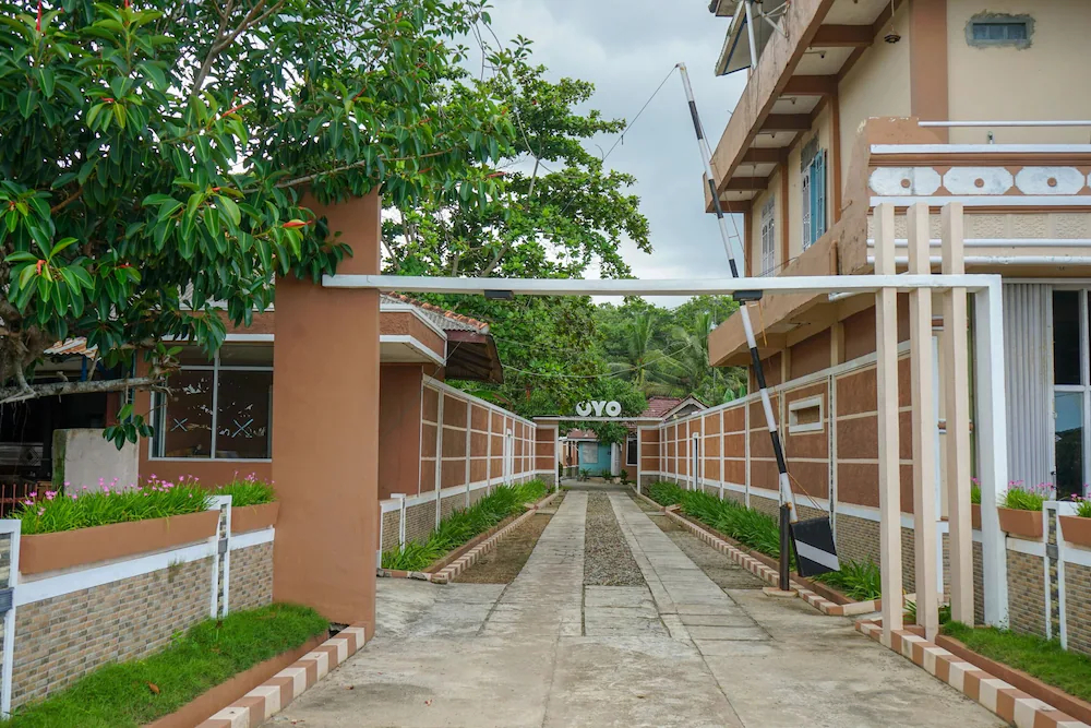 Hotel Jatimas by OYO Rooms
