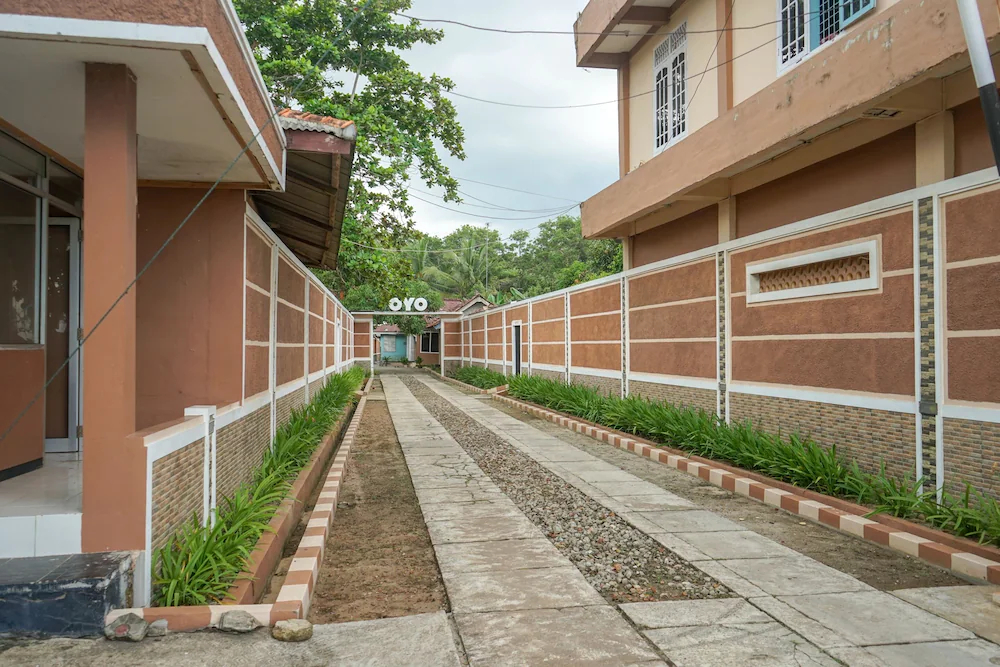 Hotel Jatimas by OYO Rooms