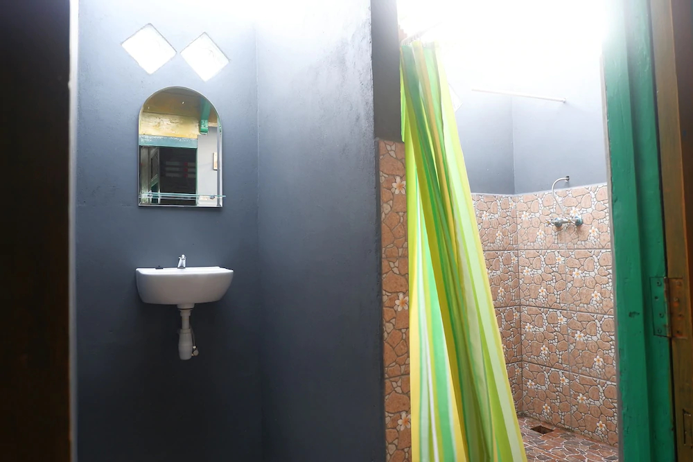 Rock And Wreck Resort