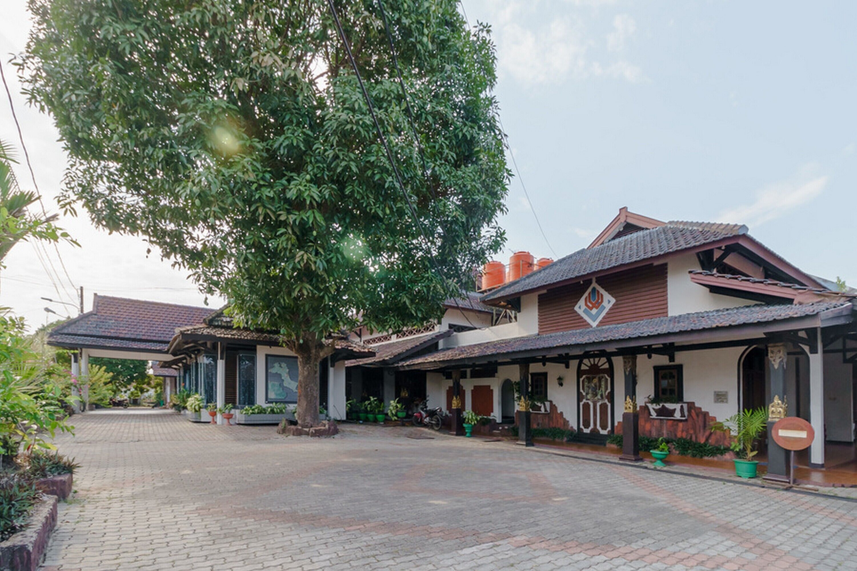 Wisma Jaya by RedDoorz