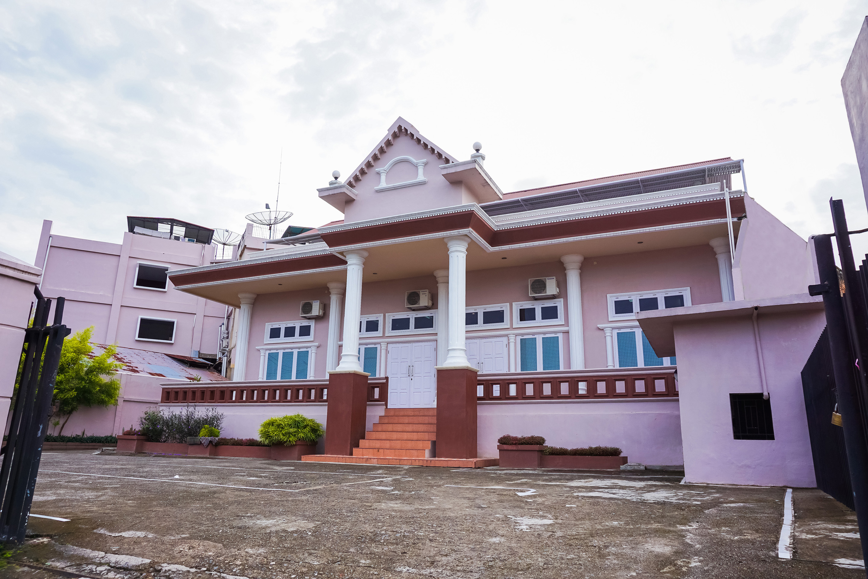 Pagaruyung Hotel Batusangkar By OYO Rooms