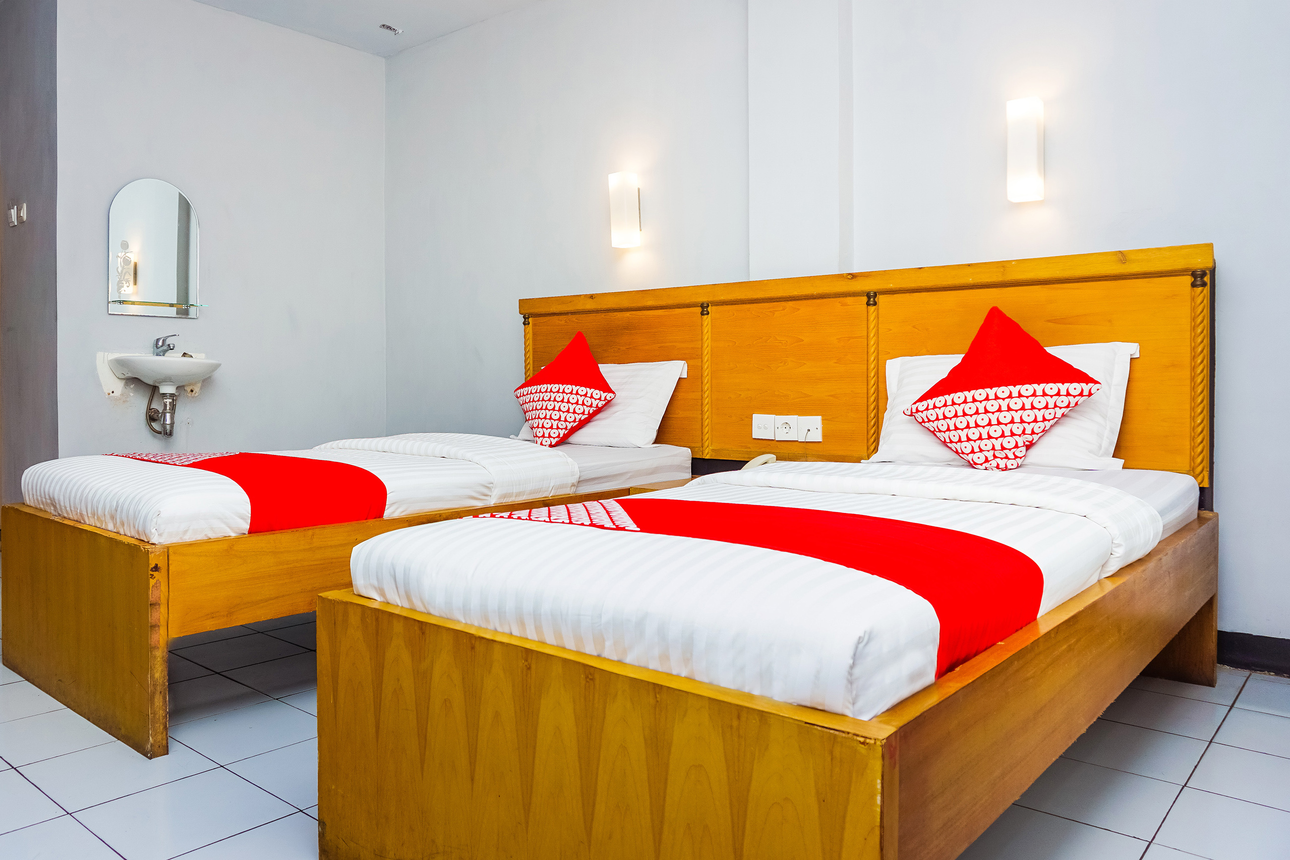 Pagaruyung Hotel Batusangkar By OYO Rooms