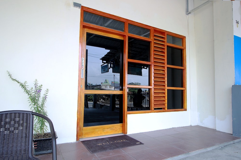 Anie 71 Residence by OYO Rooms