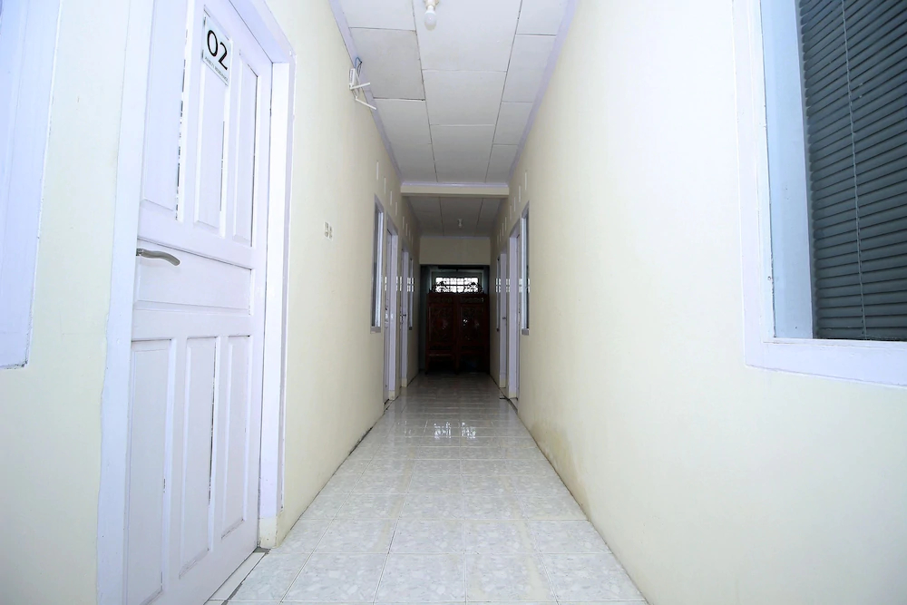 Anie 71 Residence by OYO Rooms