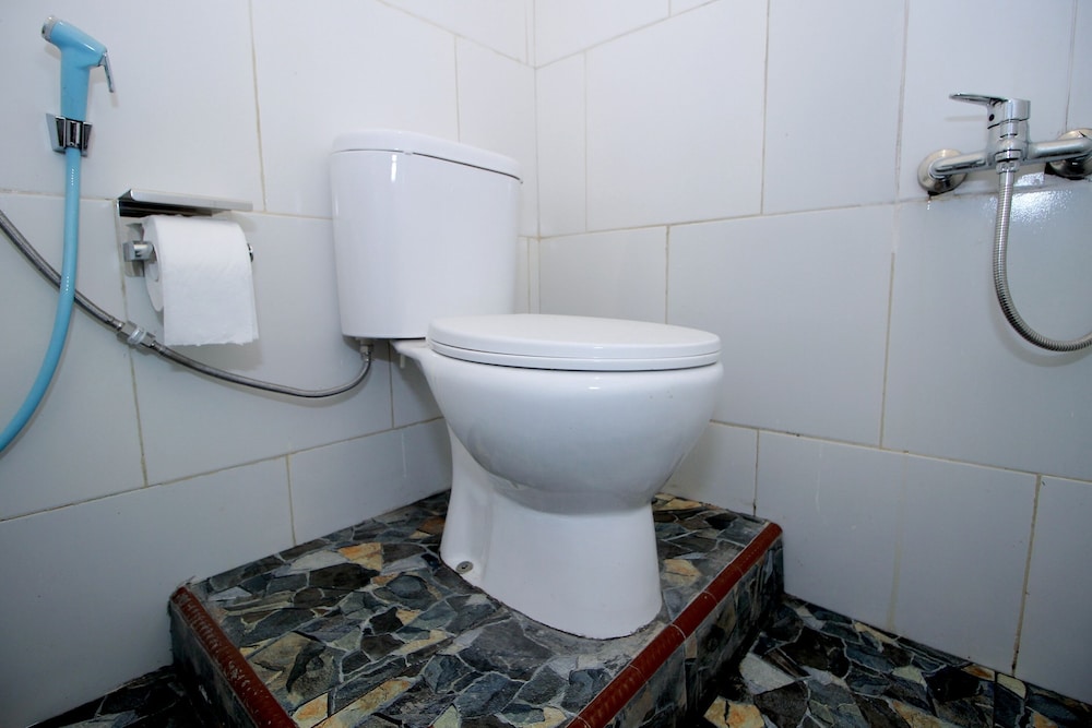 Anie 71 Residence by OYO Rooms