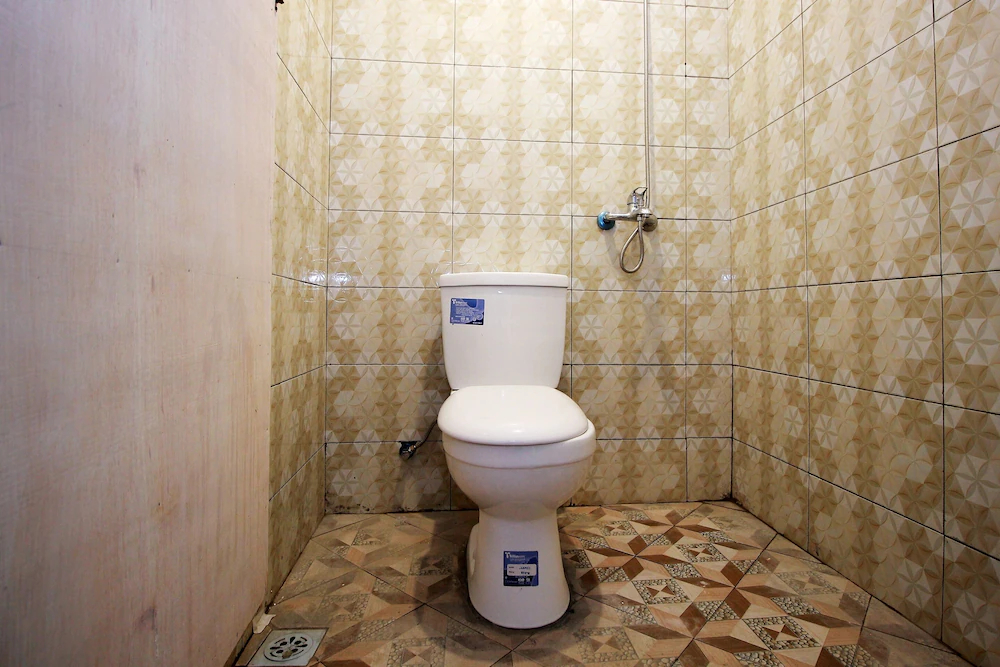 Anissa Guest House by OYO Rooms