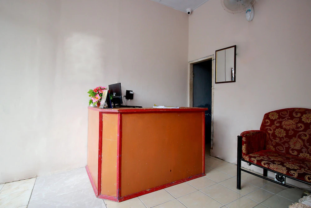 Anissa Guest House by OYO Rooms
