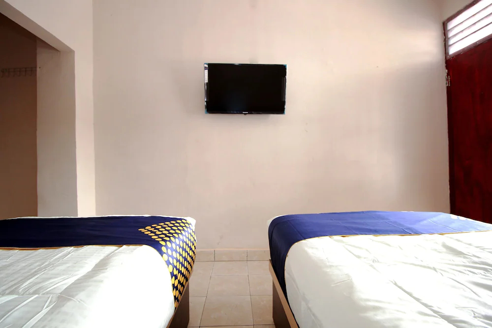 Anissa Guest House by OYO Rooms
