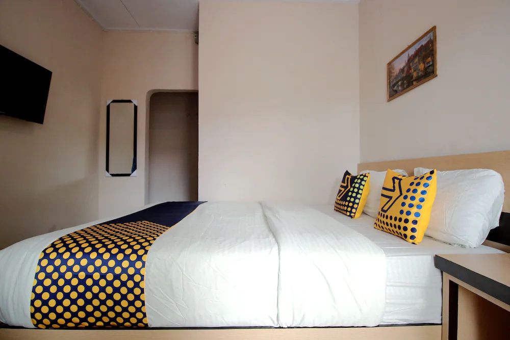 Anissa Guest House by OYO Rooms