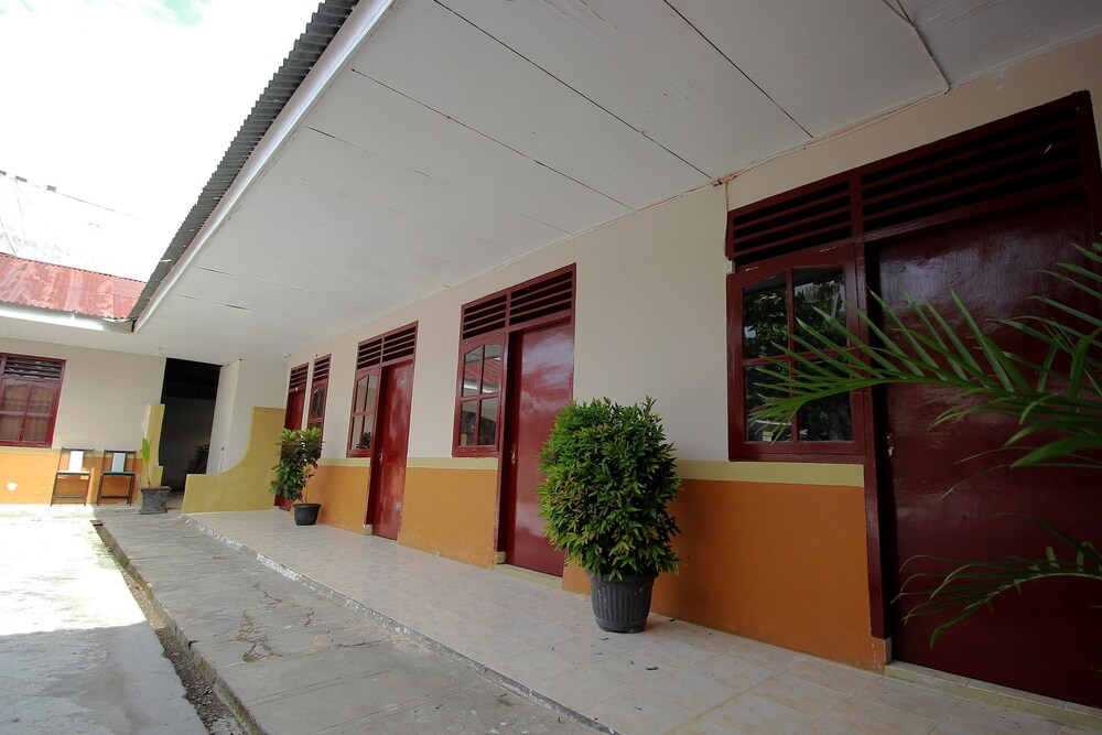 Anissa Guest House by OYO Rooms
