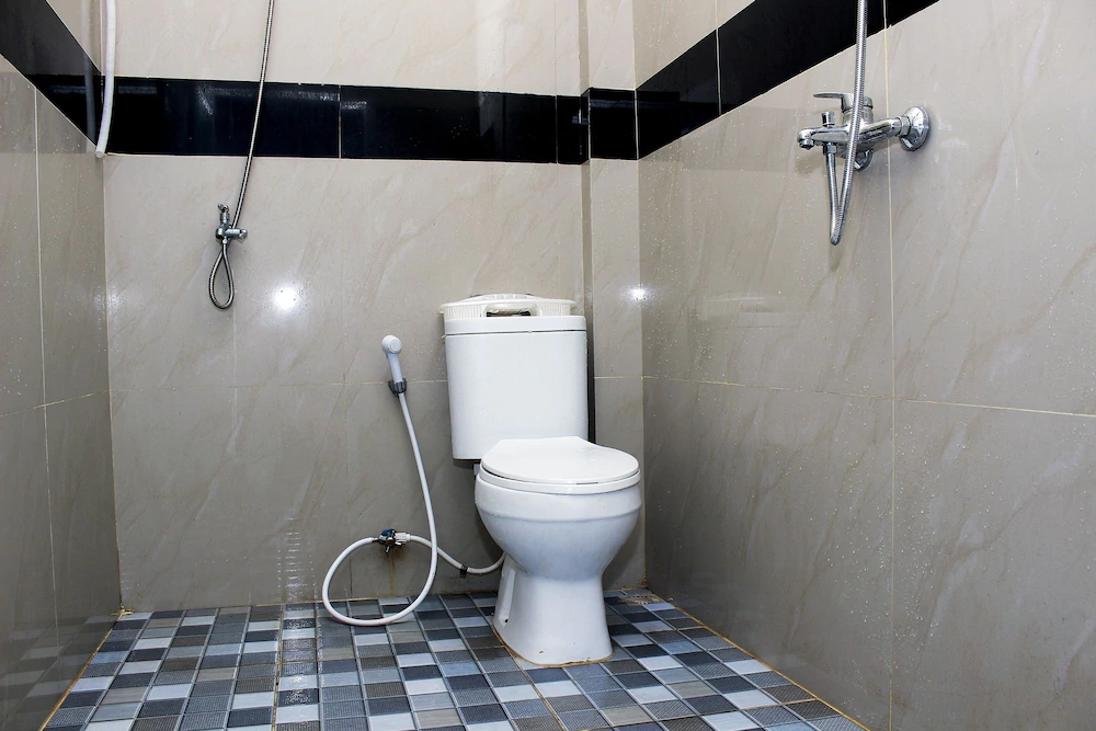 Grand Mentari Guest House by OYO Rooms