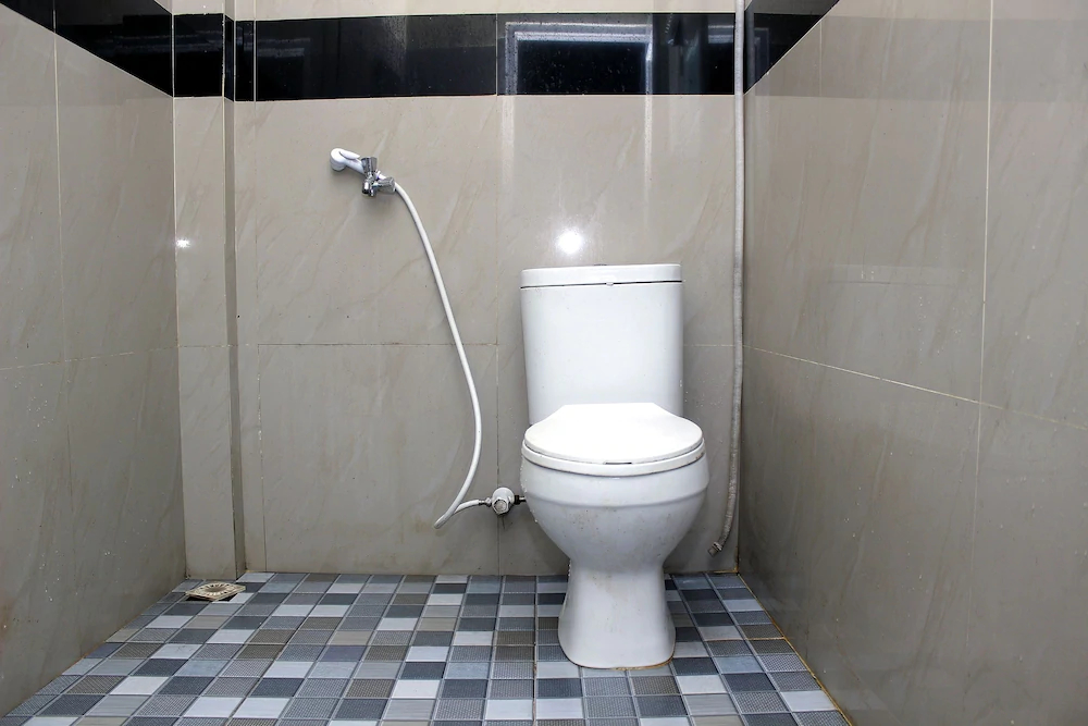 Grand Mentari Guest House by OYO Rooms