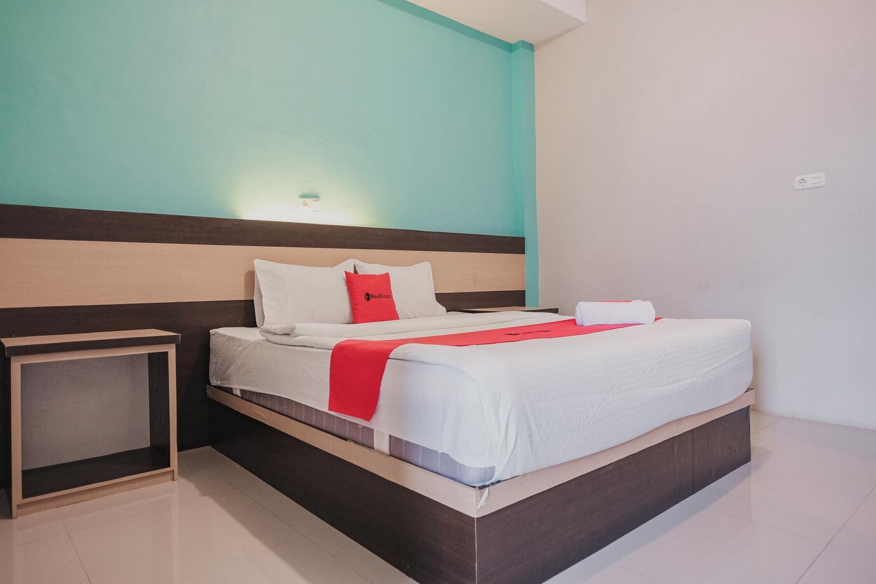 Grand Mentari Guest House by RedDoorz