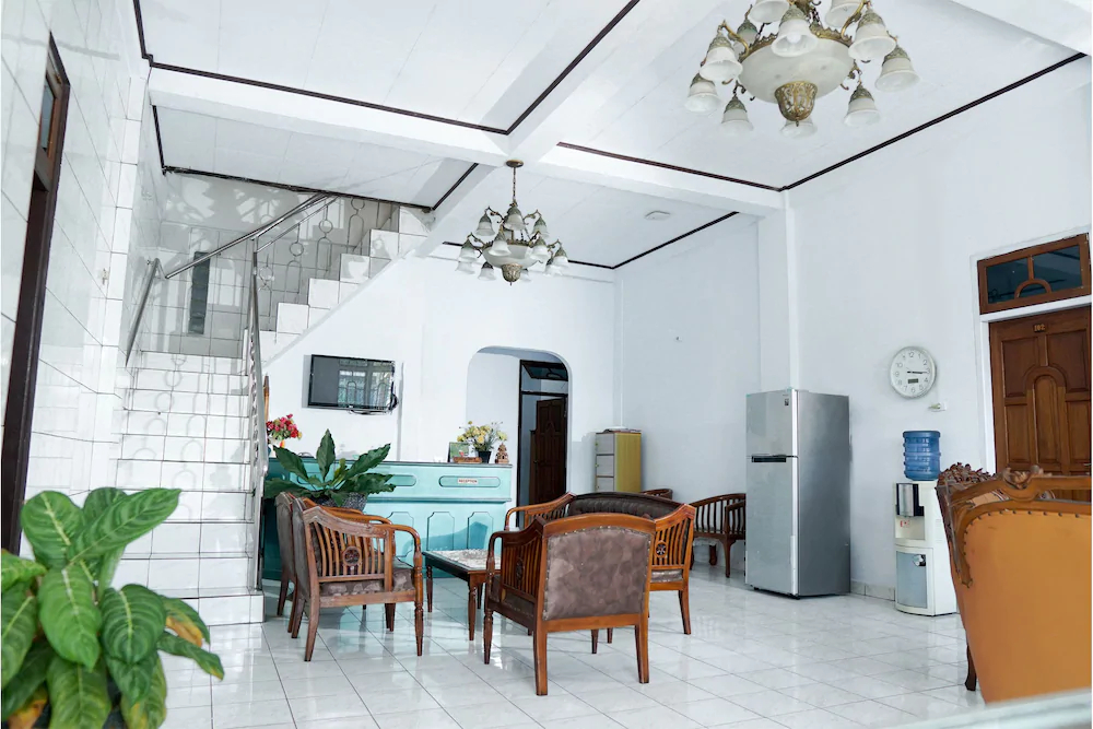 Hotel Niaga By OYO Rooms