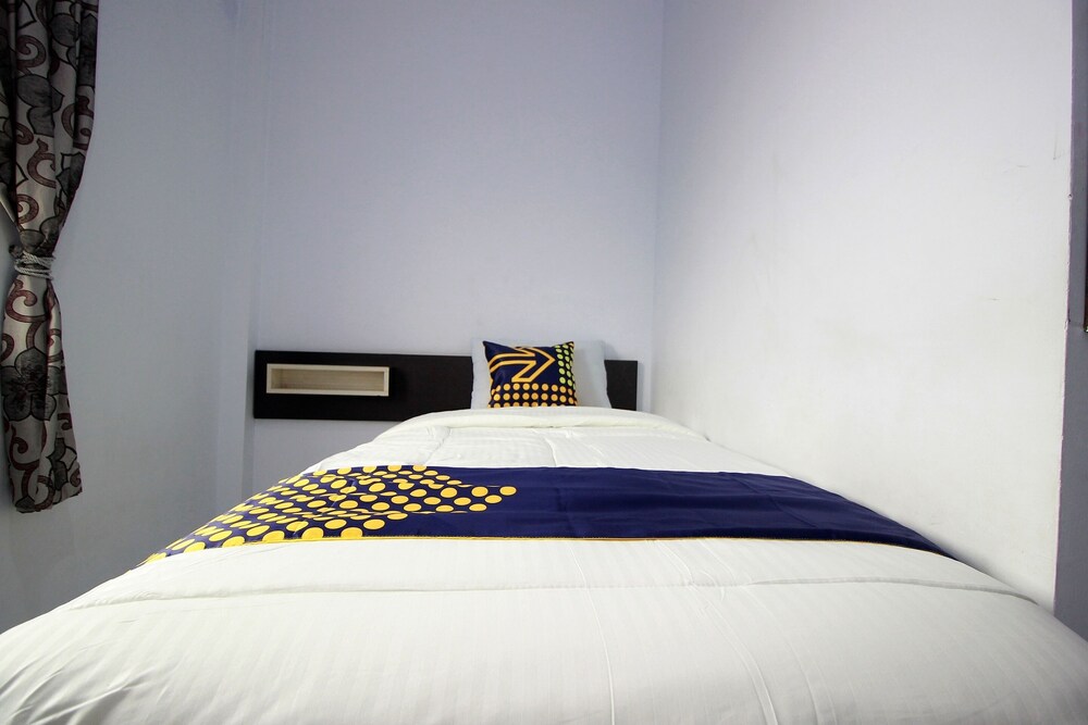 Hotel Rindu by OYO Rooms