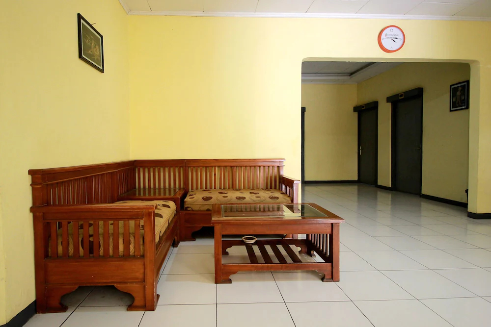 Hotel Rindu by OYO Rooms