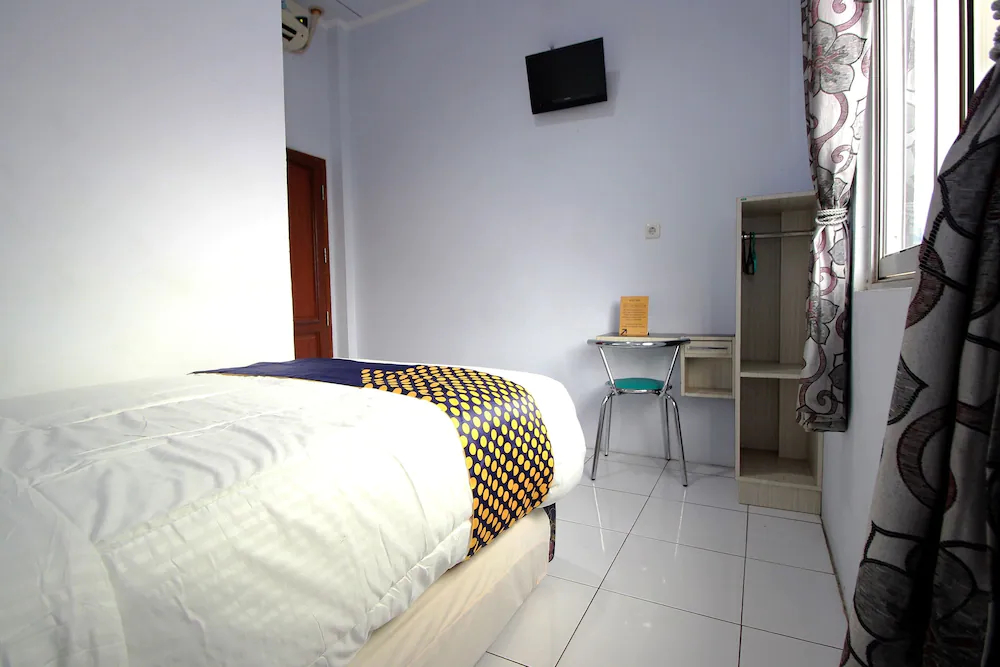 Hotel Rindu by OYO Rooms