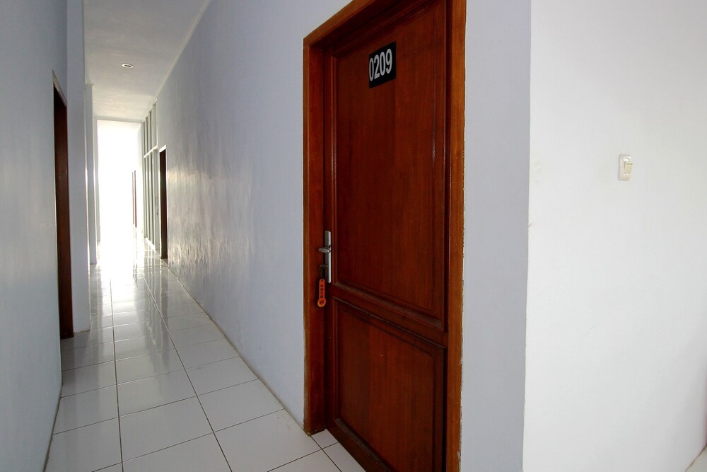 Hotel Rindu by OYO Rooms