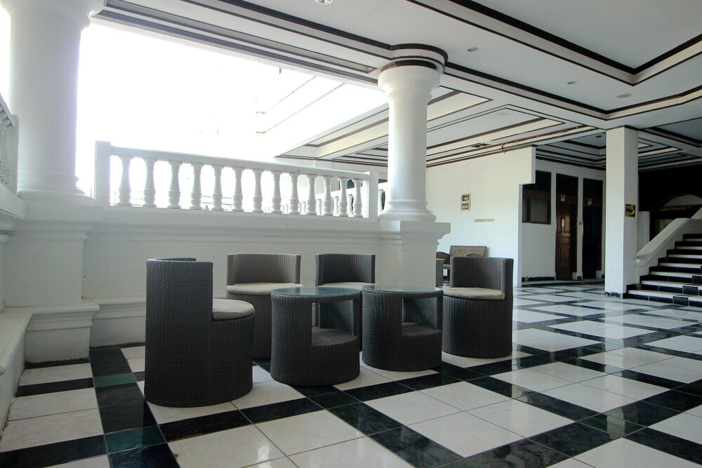 Hotel Rio by OYO Rooms