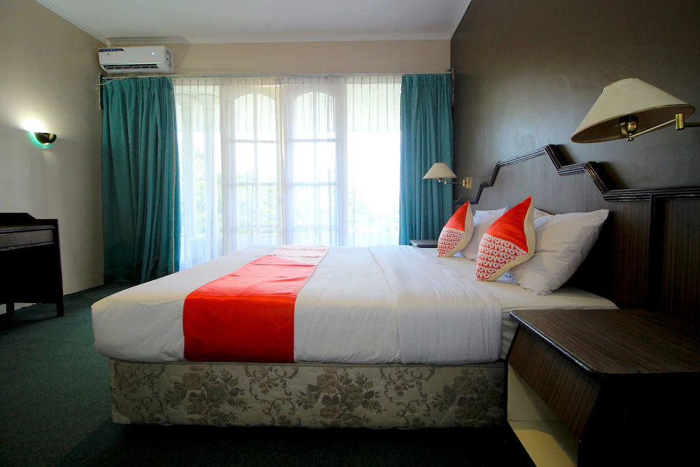 Hotel Rio by OYO Rooms