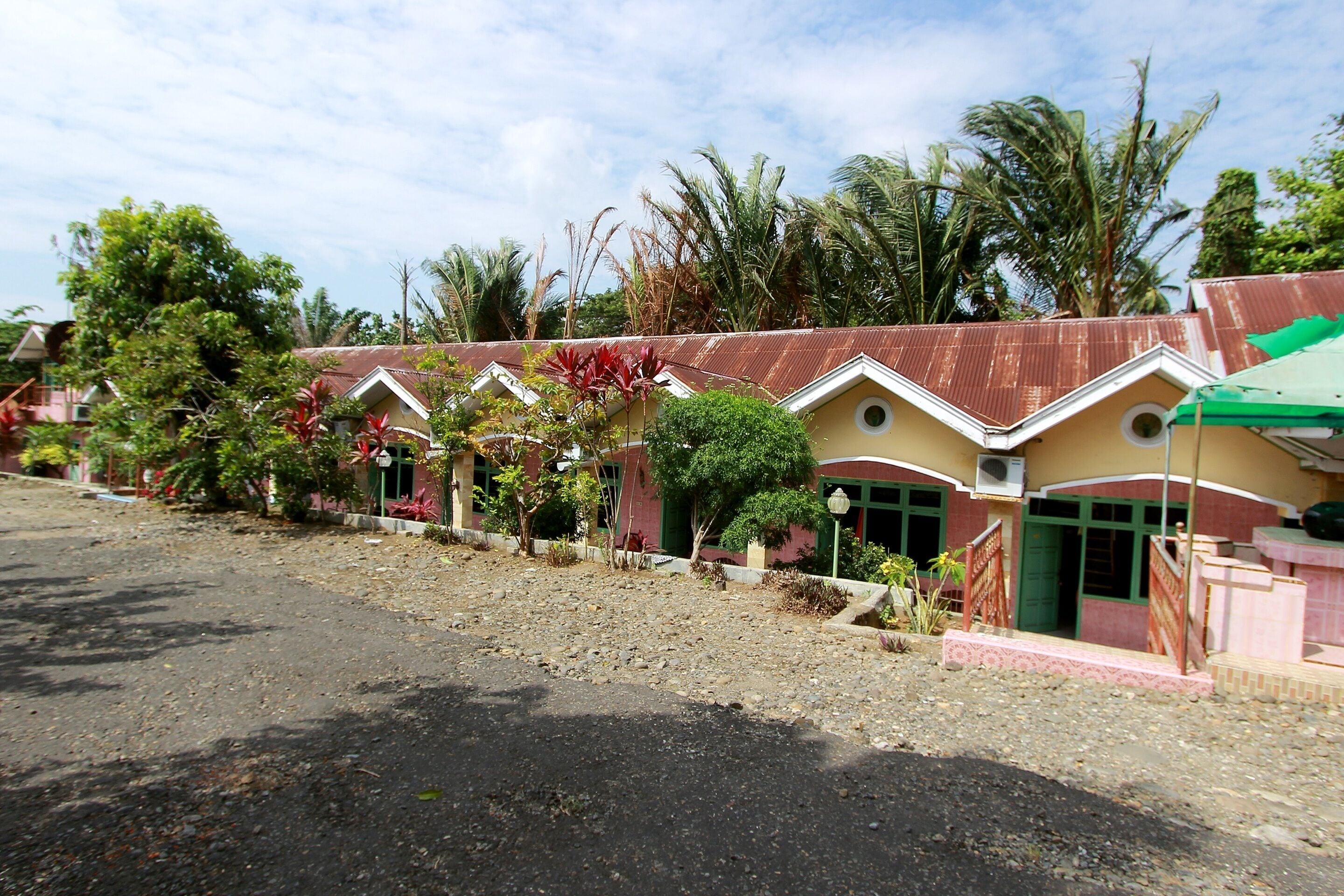 Hotel Ss Syariah by OYO Rooms