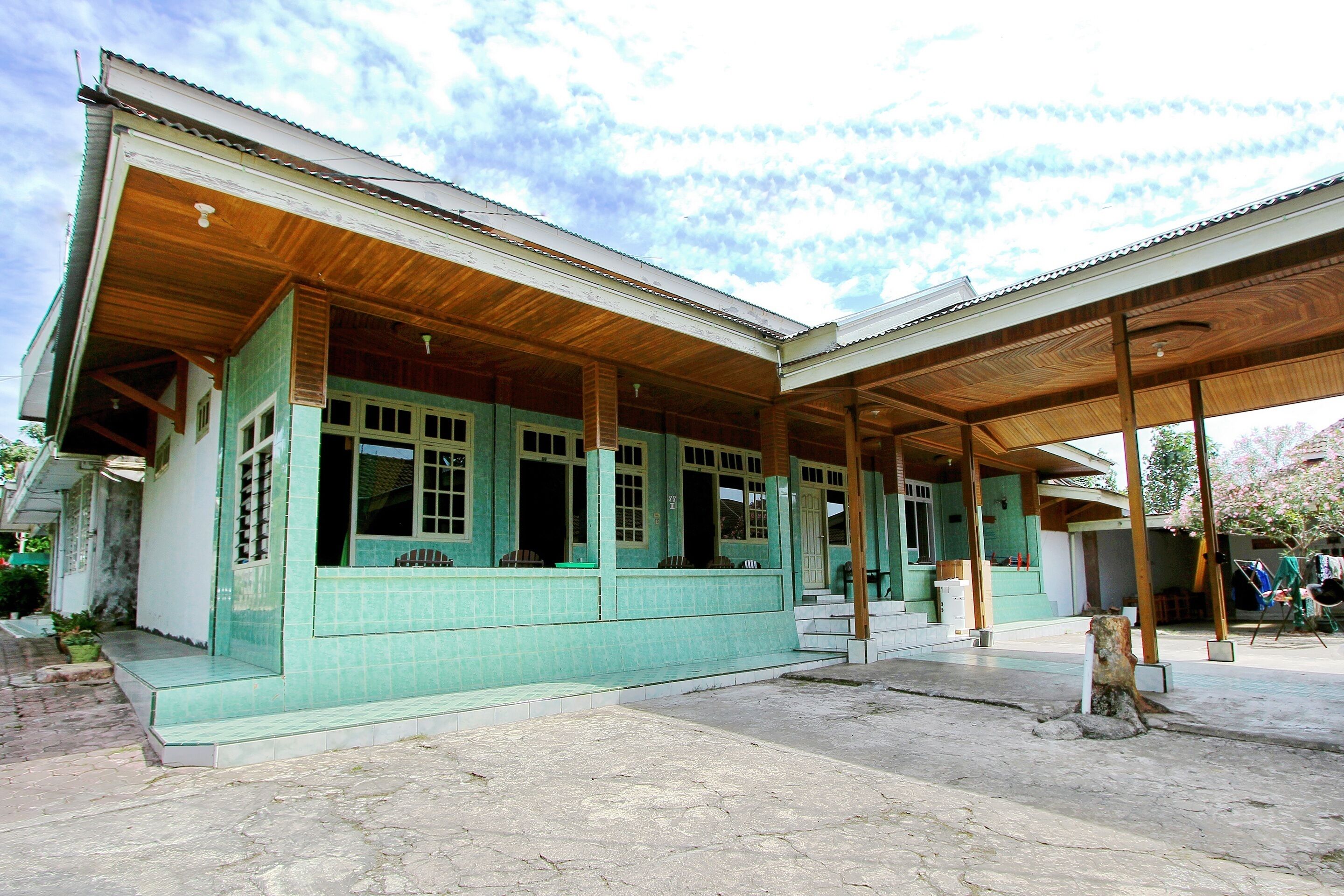 Hotel Ss Syariah by OYO Rooms