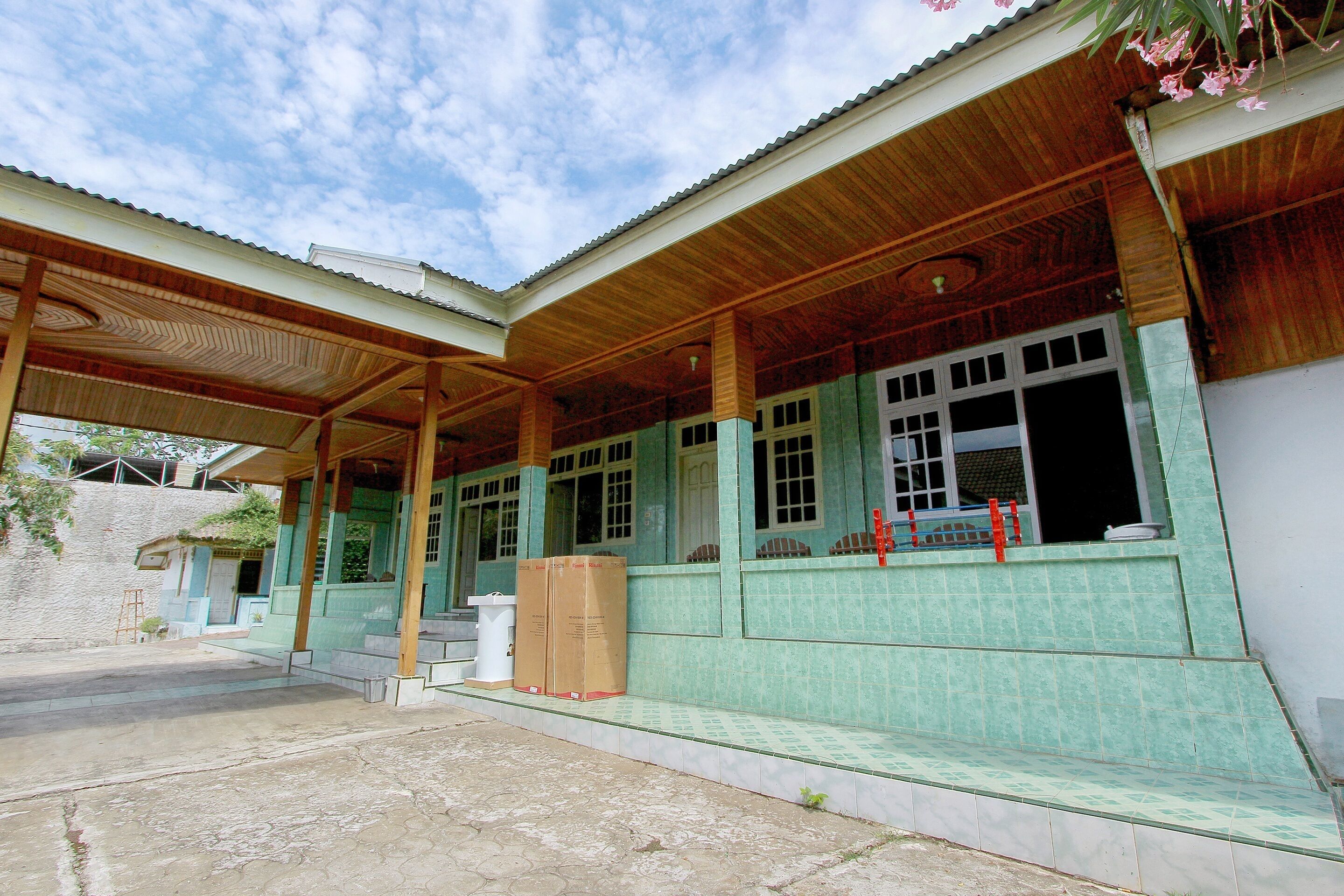 Hotel Ss Syariah by OYO Rooms