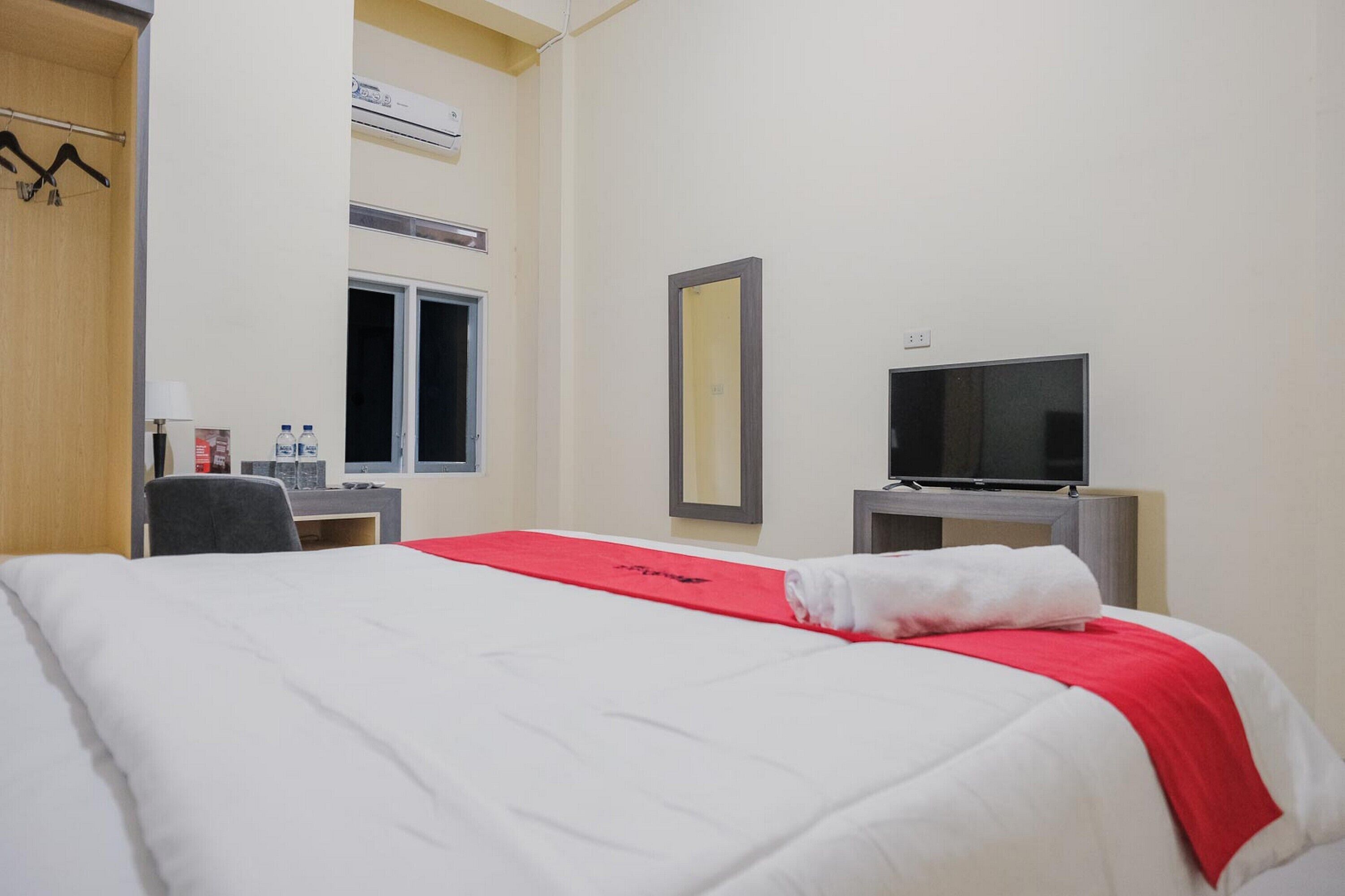 Hotel Umro by RedDoorz