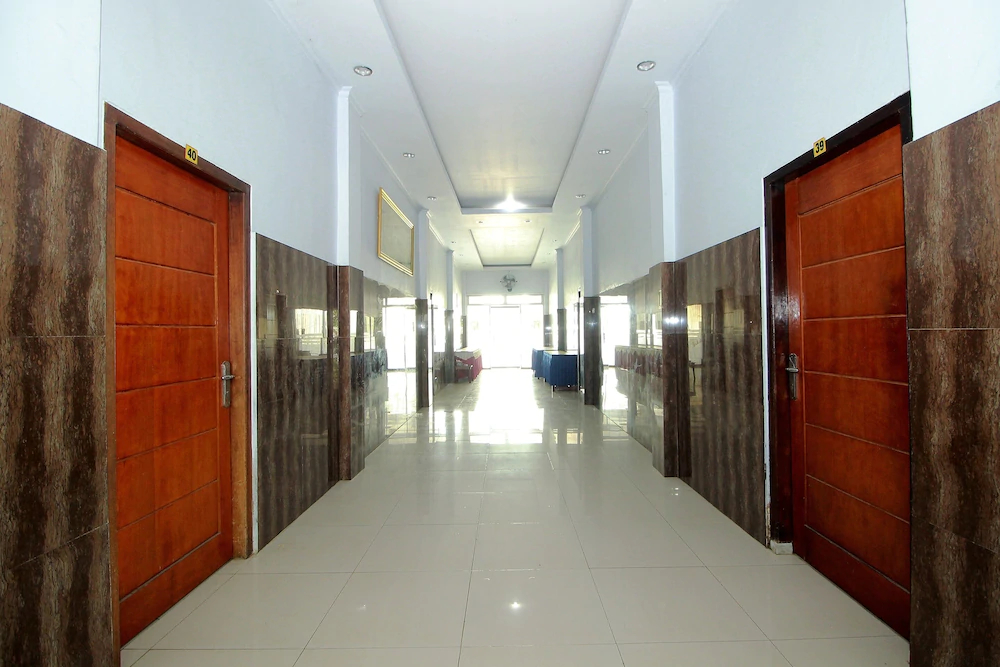 OYO 1669 Hotel Vista Syariah