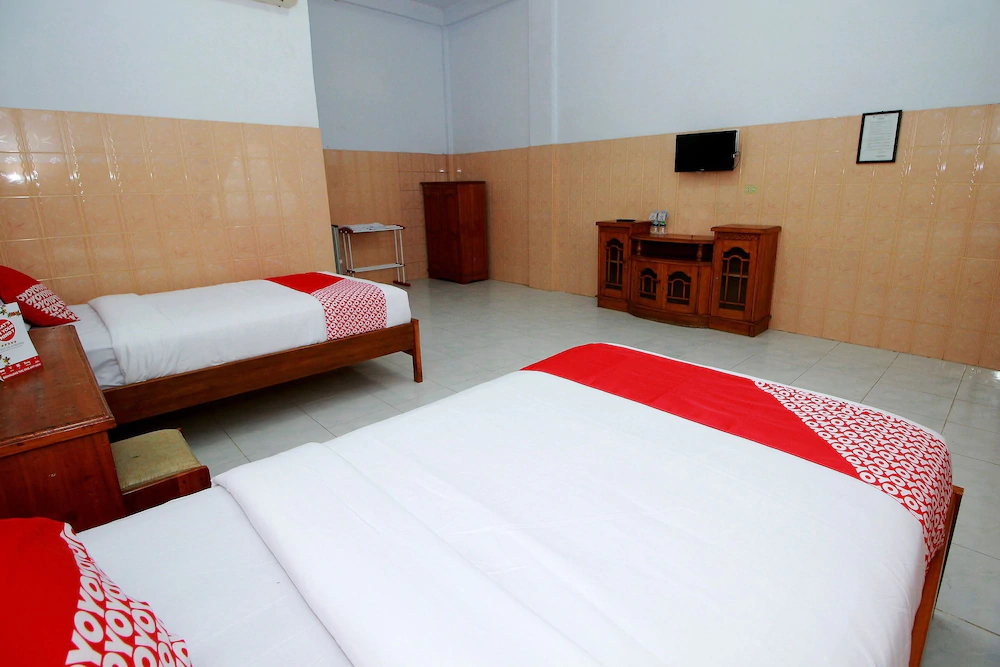 OYO 1669 Hotel Vista Syariah