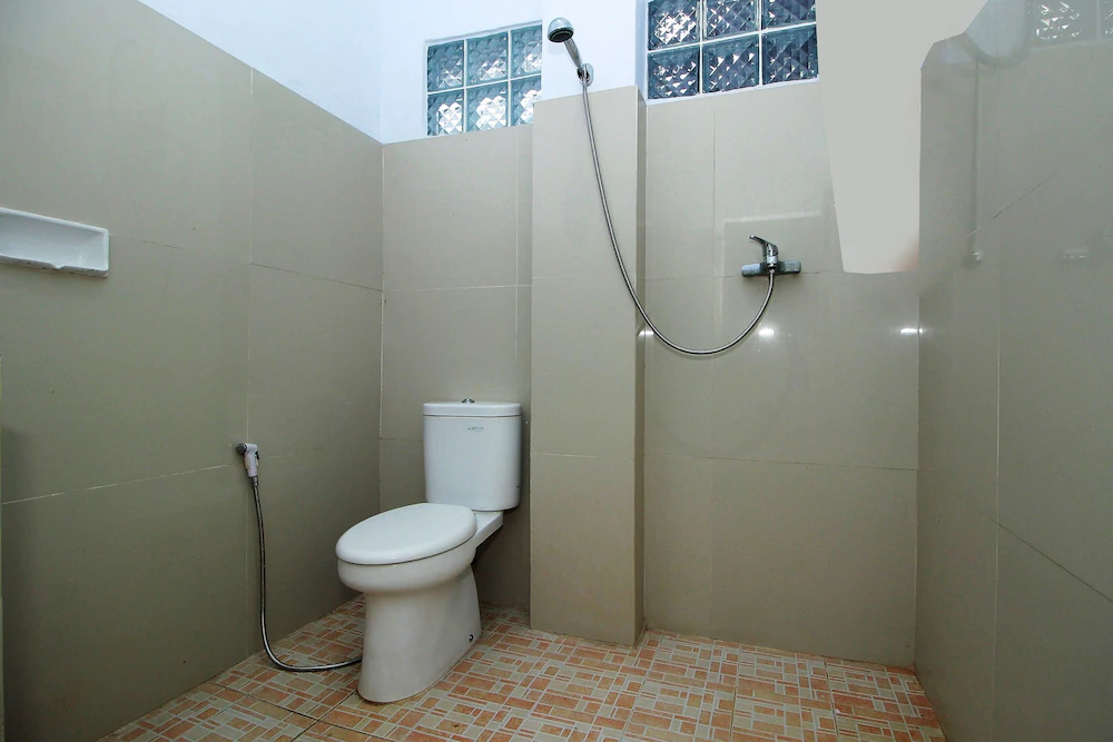 OYO 1669 Hotel Vista Syariah