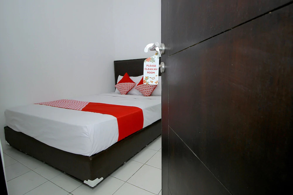 Jati Exclusive Homestay by OYO Rooms