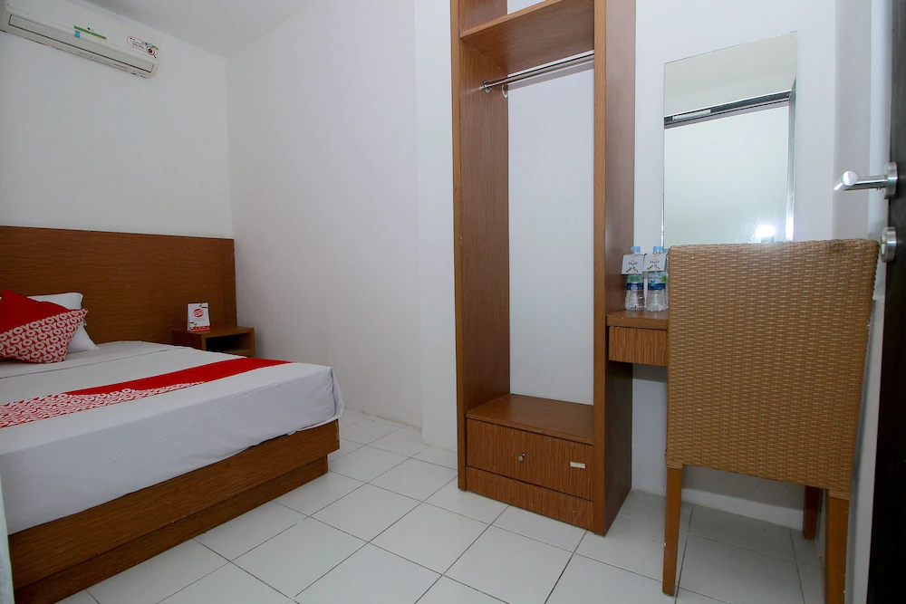 Jati Exclusive Homestay by OYO Rooms
