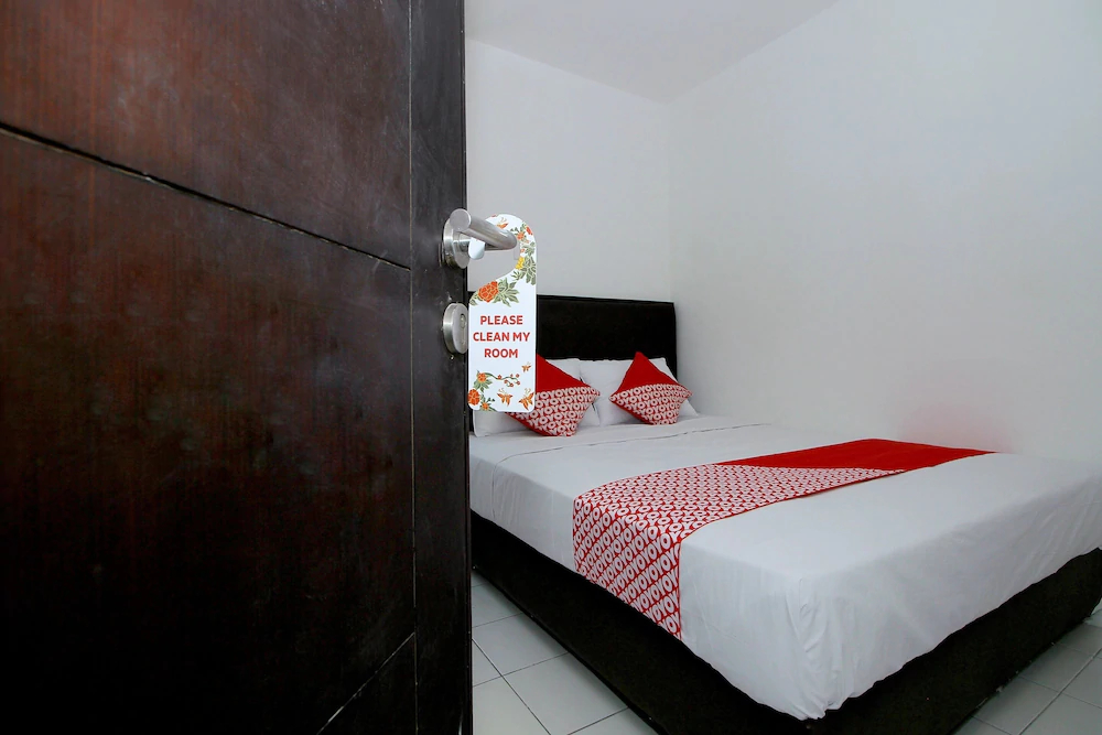 Jati Exclusive Homestay by OYO Rooms
