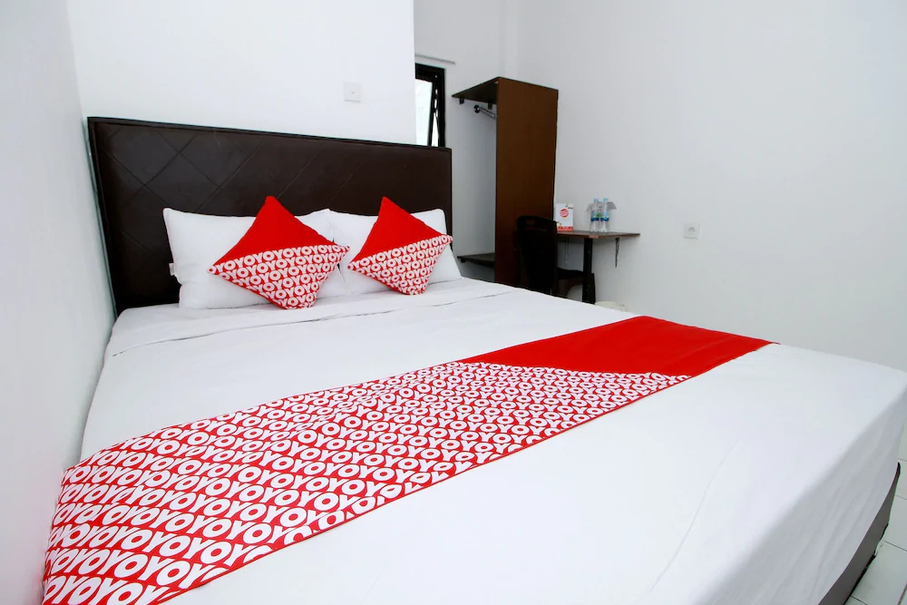 Jati Exclusive Homestay by OYO Rooms